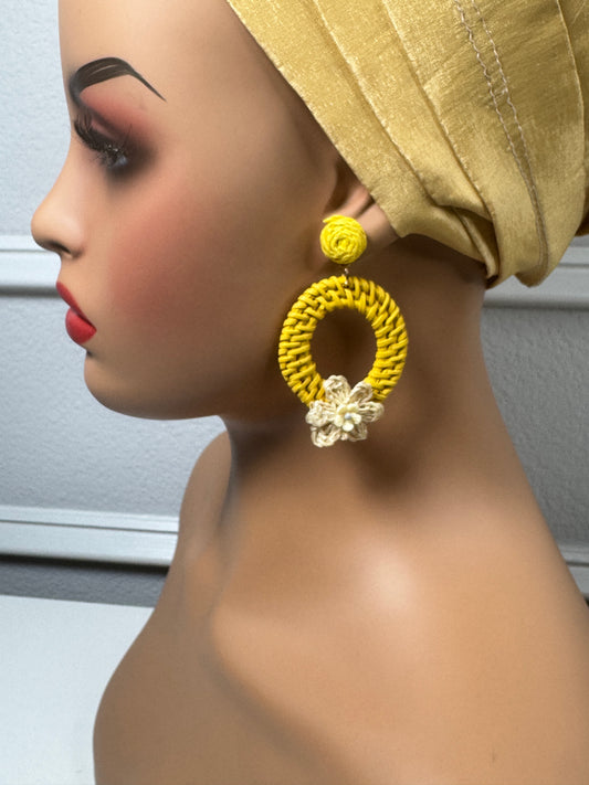 Afrocentric earrings (yellow)